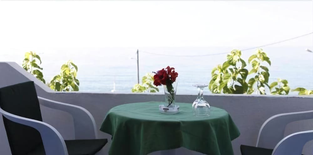 هتل لا کالیپسو بیچ ریزورت گوا